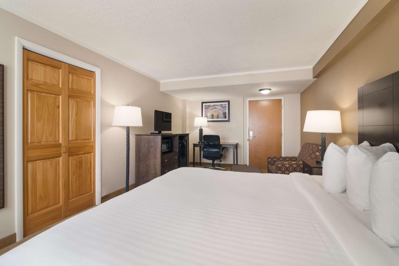 Best Western University Inn Canton Kültér fotó